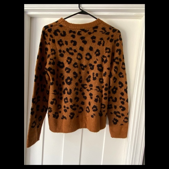 Sweater - Picture 2 of 2